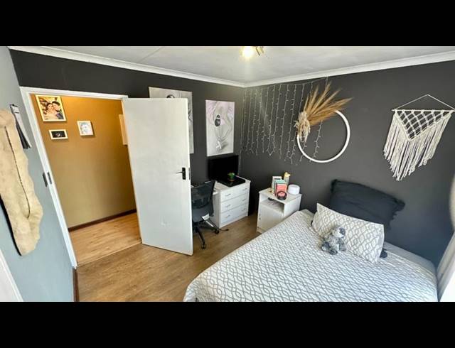 3 BEDROOM HOUSE FOR SALE IN ELANDSPARK